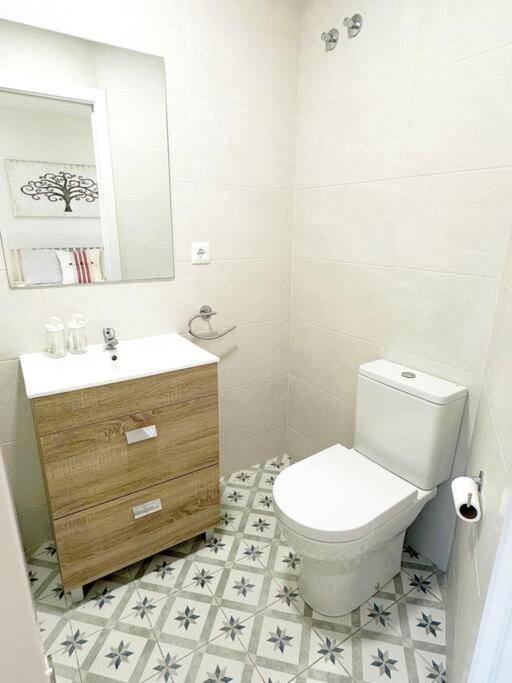 Apartamento De Diseno En Laredo Centro Exterior foto